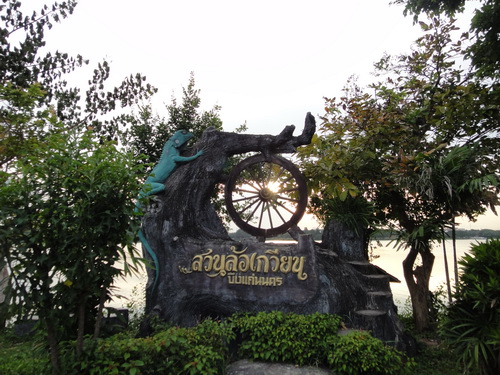a0002177_13181975.jpg