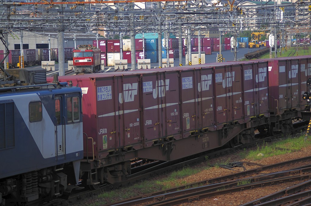 f0203926_23451865.jpg