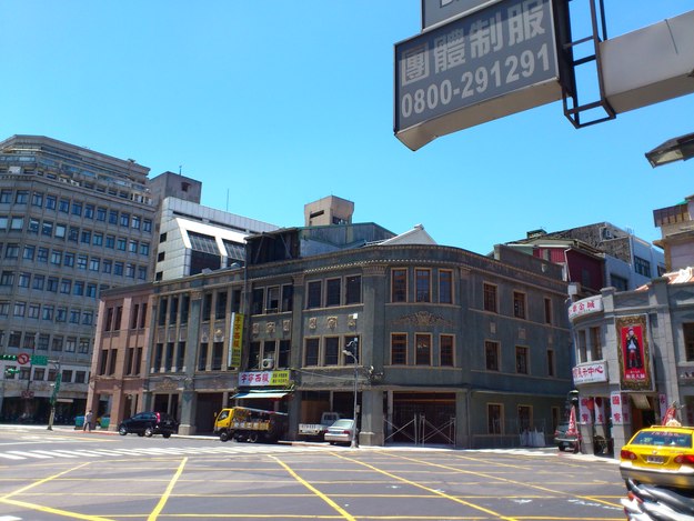 b0009106_1643248.jpg