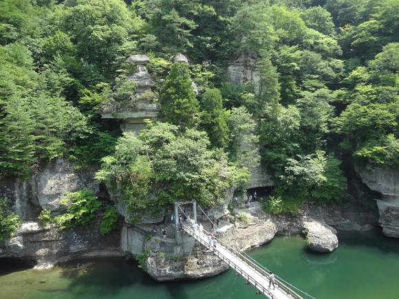 e0292102_1032388.jpg
