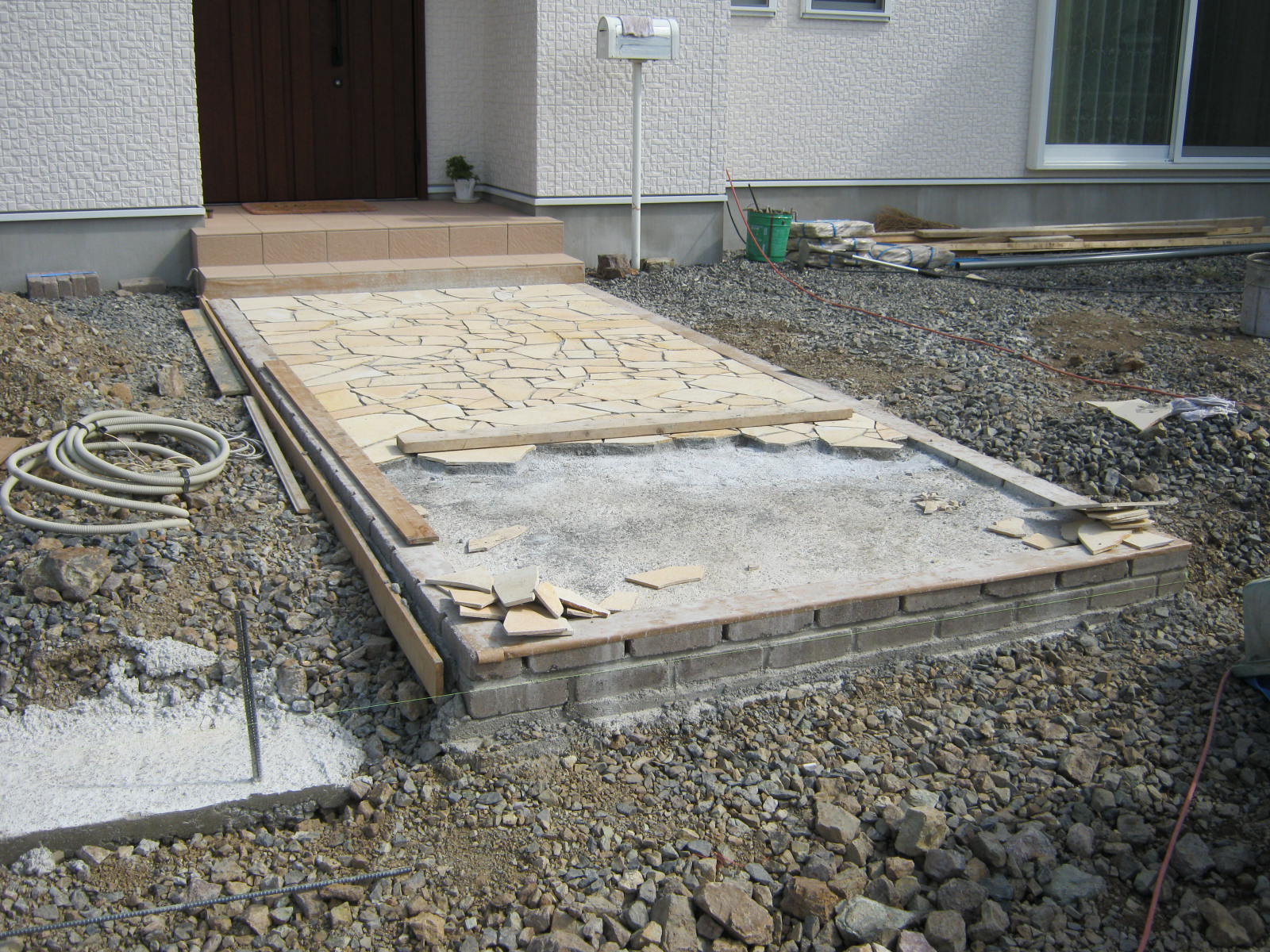 e0290463_17398.jpg