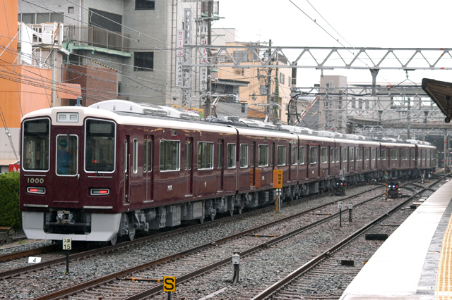f0014380_1713133.jpg