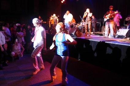 e0058280_1631577.jpg