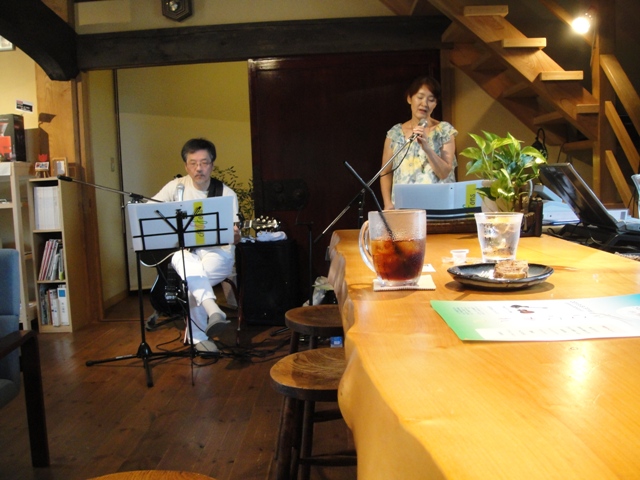 a0304423_1445615.jpg