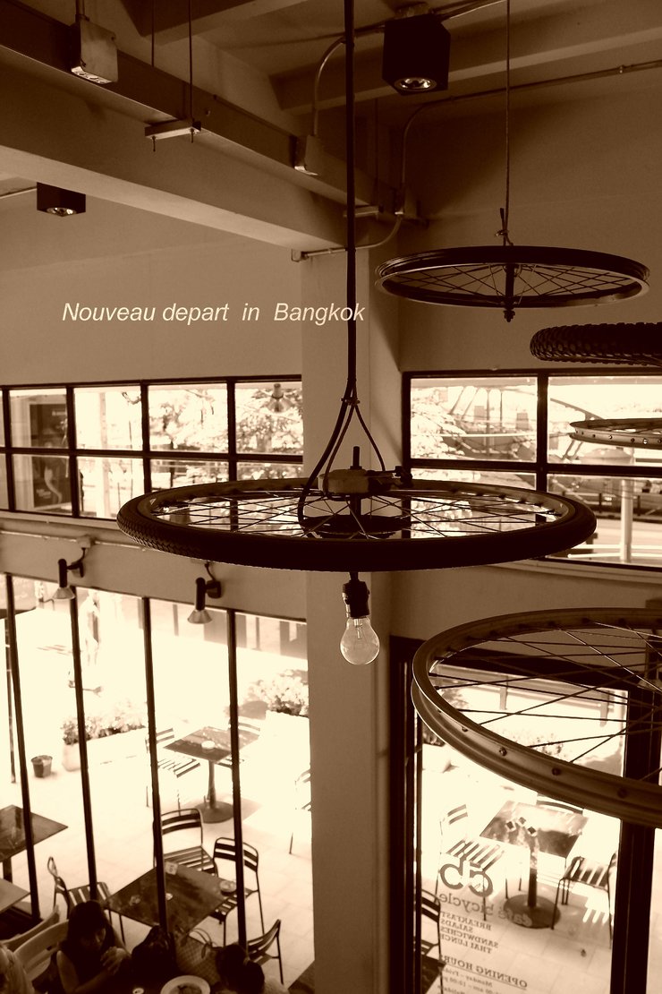 e0316546_0102823.jpg