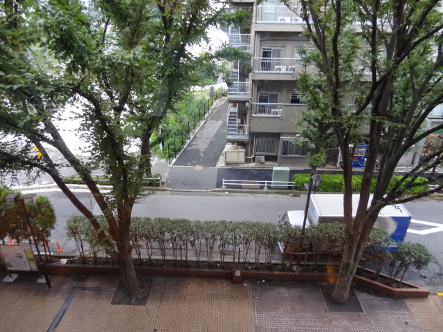e0016828_18481310.jpg