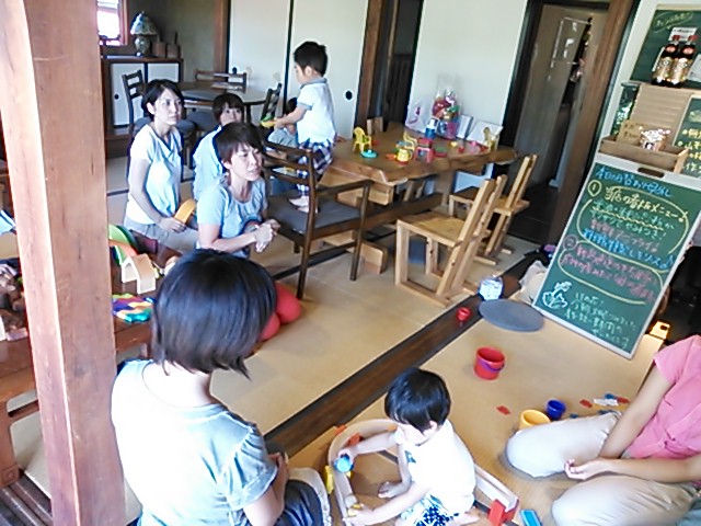 f0154002_2329337.jpg