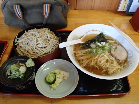 d0042380_23140.jpg