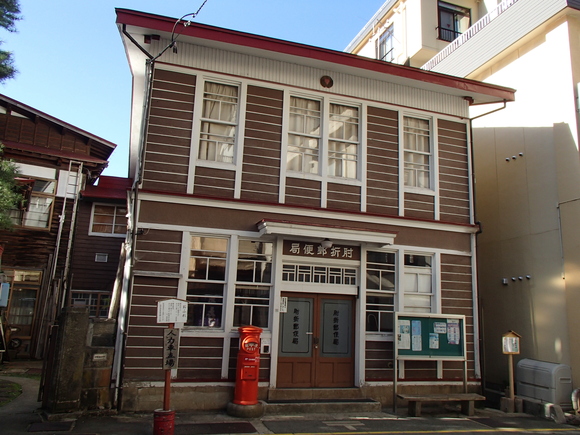 d0042380_2343071.jpg