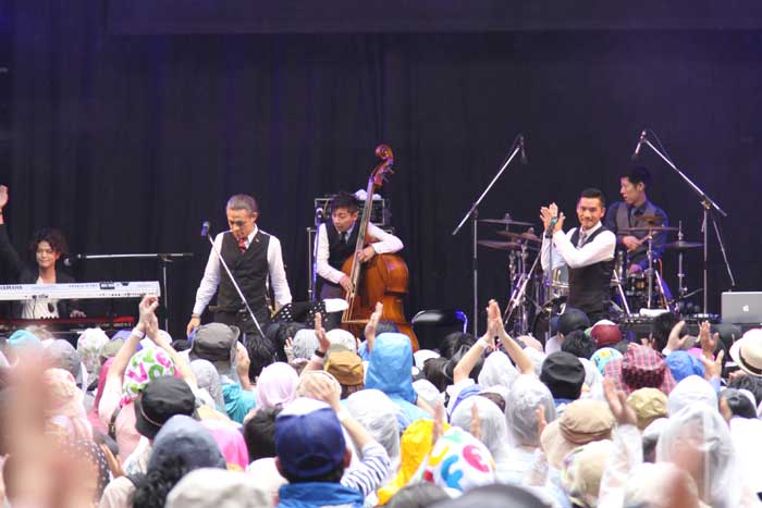 f0020508_20432942.jpg