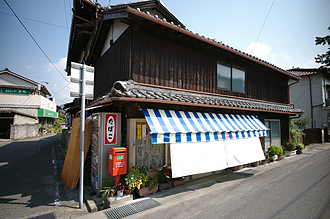 e0066586_6495888.jpg