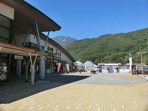 d0221319_19353519.jpg