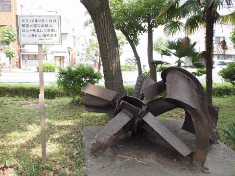 e0045768_225169.jpg