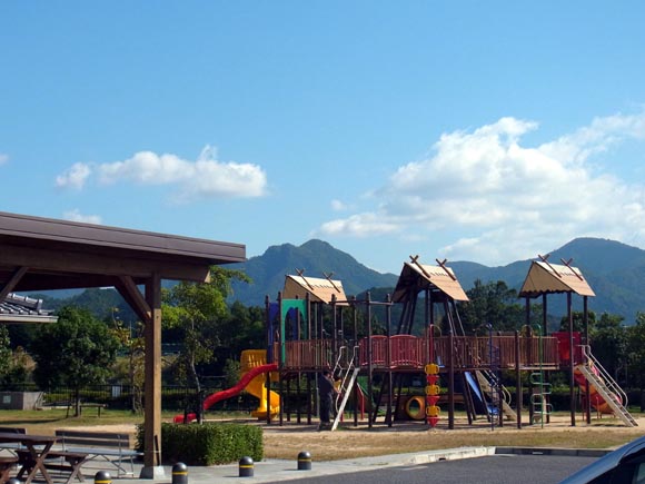 e0083517_0252240.jpg