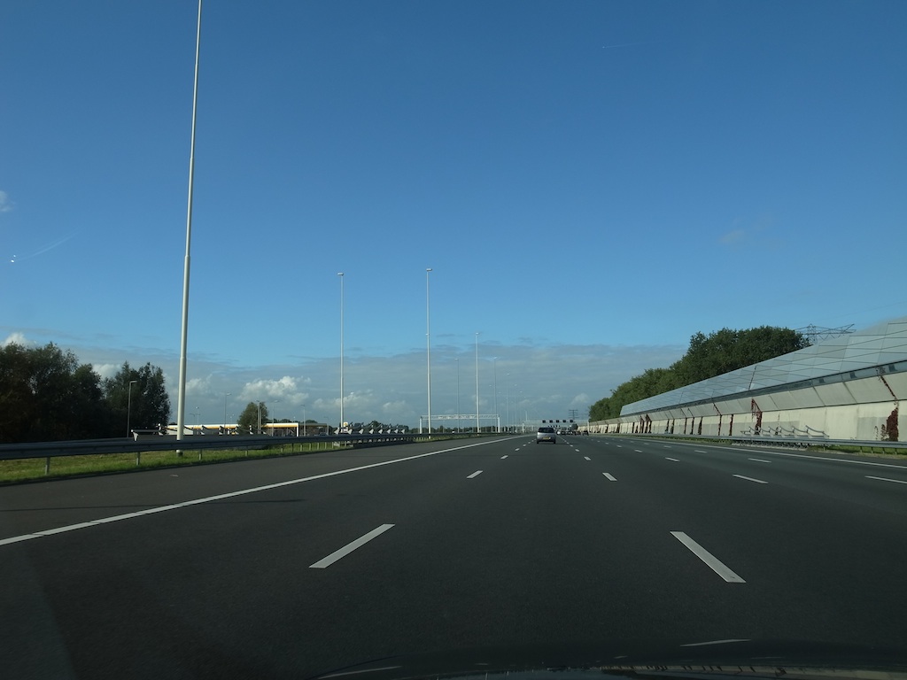 f0108399_1248215.jpg