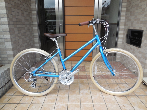 ... 自転車屋さんの スタッフ