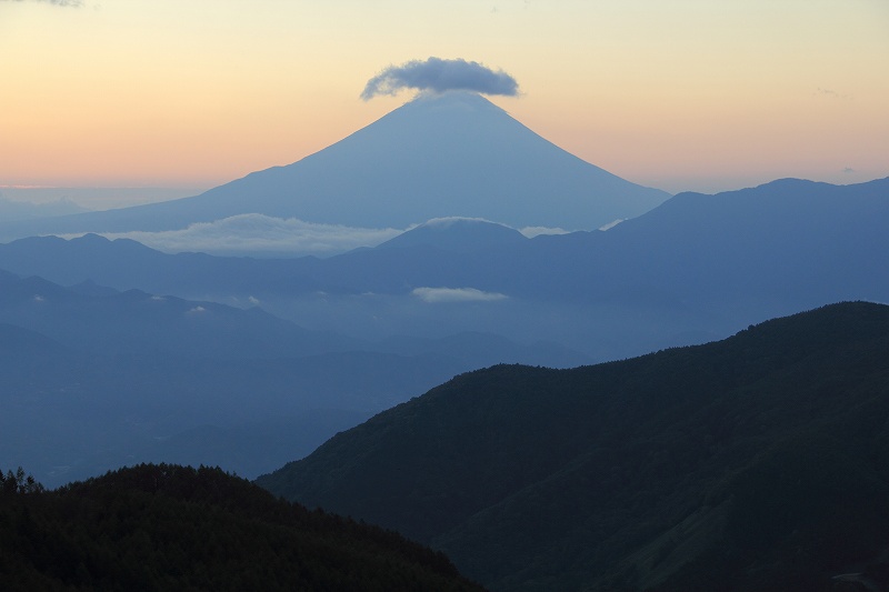 a0188405_1034446.jpg
