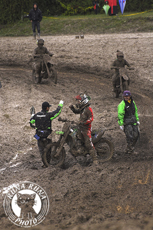 f0210380_14463881.jpg
