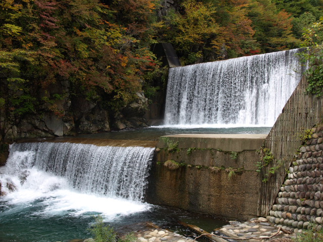e0256122_1892330.jpg