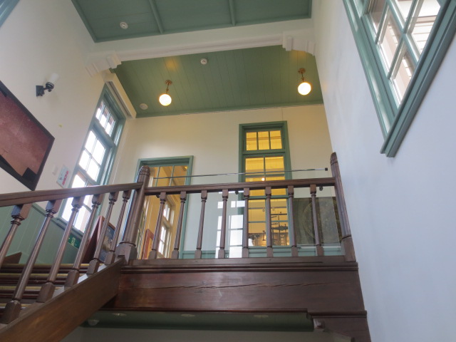f0248616_1054384.jpg