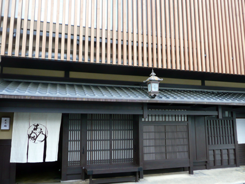 b0088340_1602492.jpg