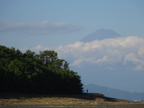 f0231573_22463856.jpg