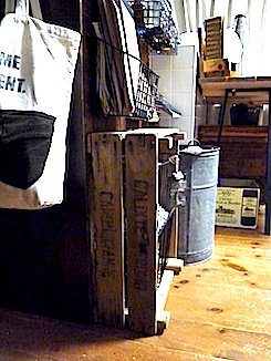 e0198587_102019100.jpg
