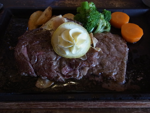 e0243008_12482165.jpg
