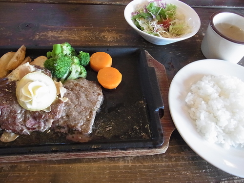 e0243008_1248852.jpg