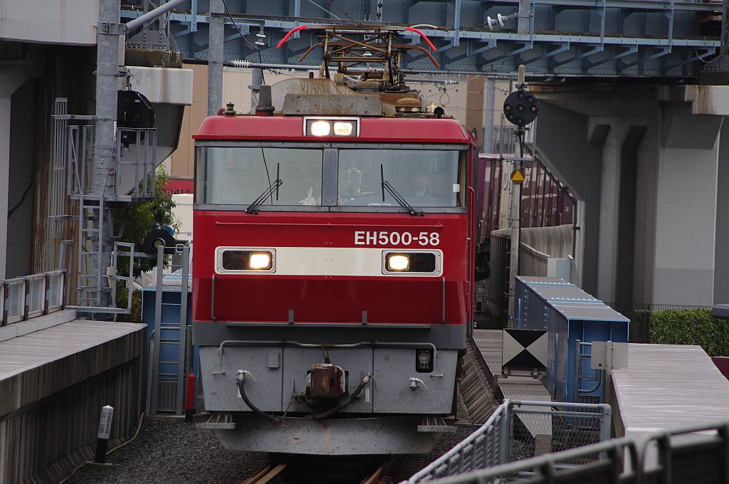 f0203926_23431376.jpg