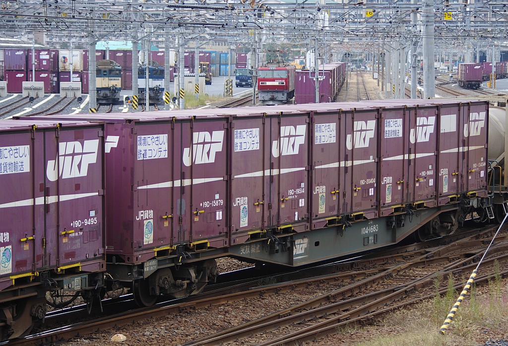 f0203926_1472110.jpg