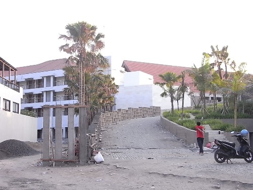 e0039033_3413132.jpg