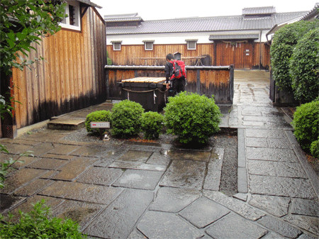 b0108100_21102743.gif