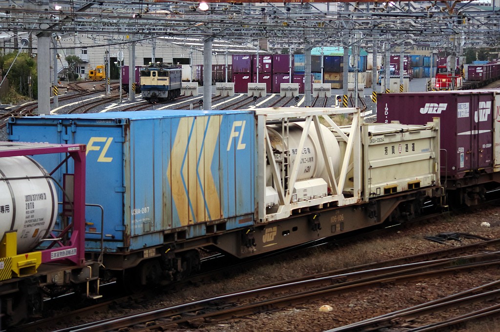 f0203926_23523524.jpg