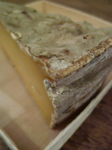 f0241468_021253.jpg