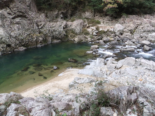 f0213347_21591917.jpg