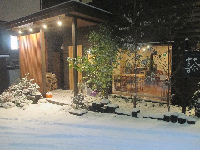f0202703_2352311.jpg