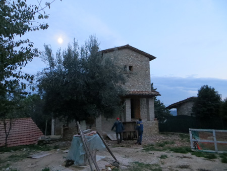 f0234936_7152.jpg