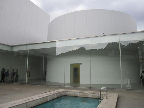e0041217_1653784.jpg