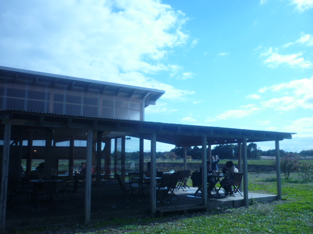 e0326699_1558636.jpg