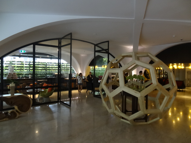 f0036857_22115933.jpg