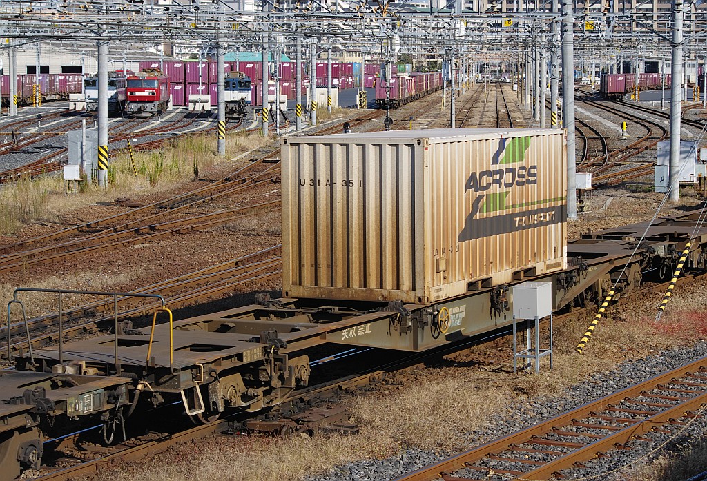 f0203926_23413433.jpg