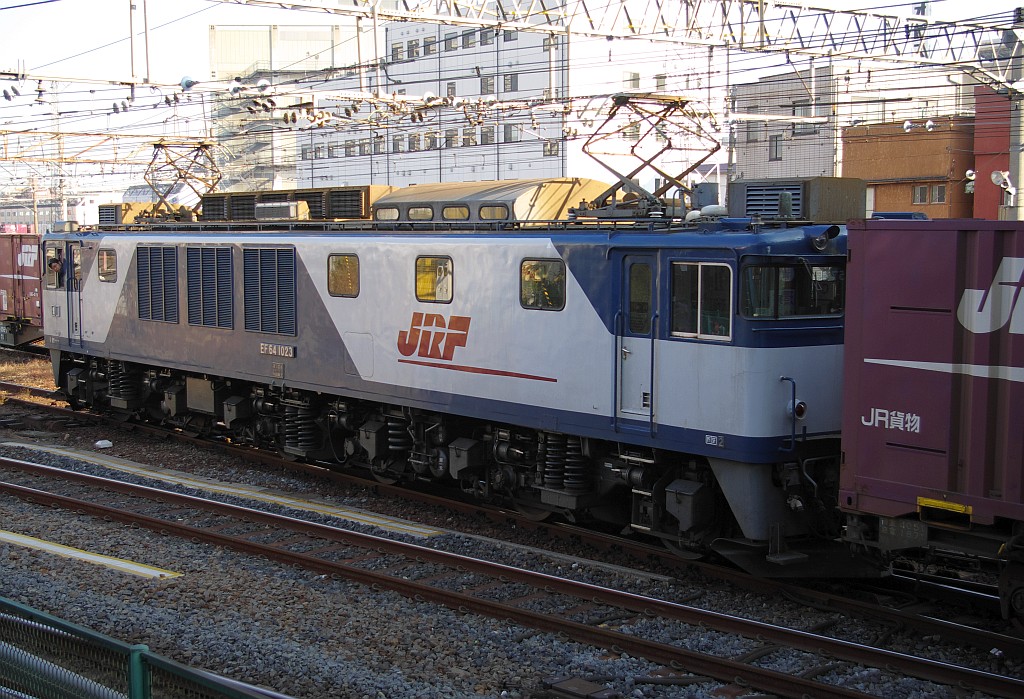 f0203926_2335534.jpg