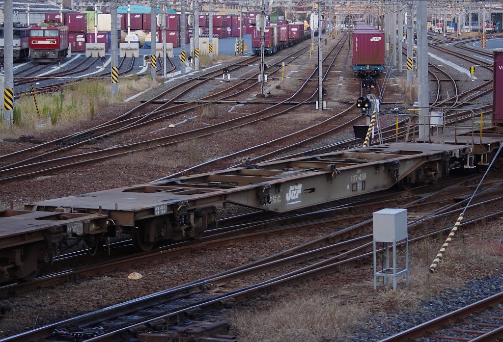 f0203926_23531172.jpg