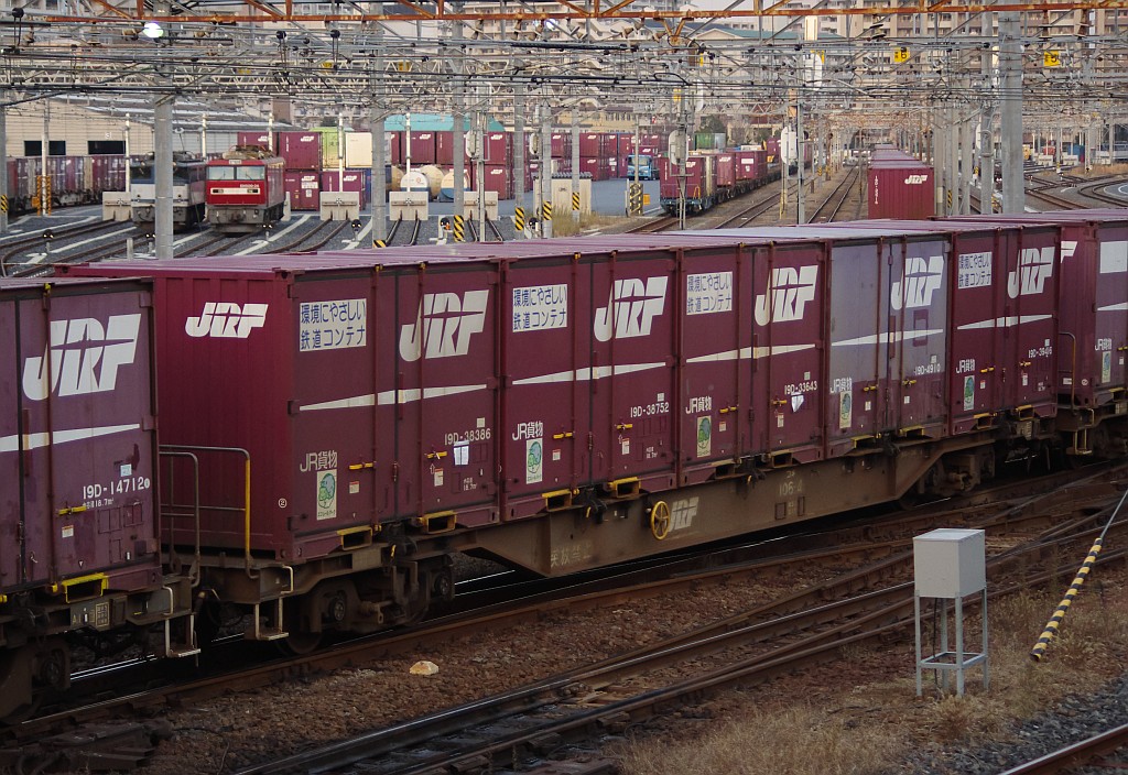 f0203926_23585335.jpg