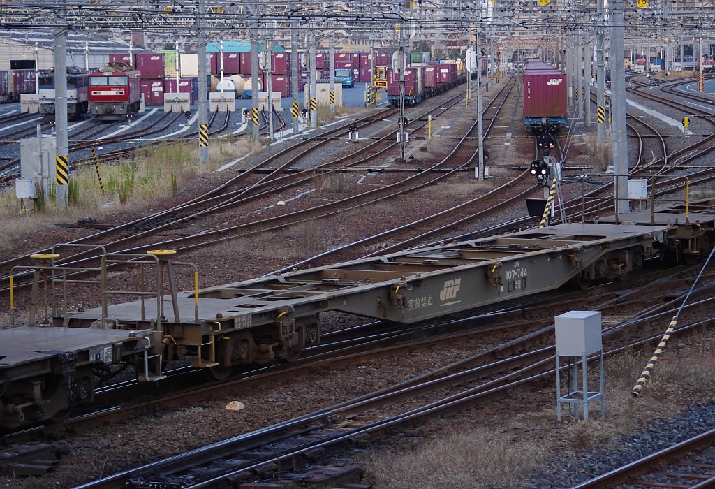 f0203926_23592624.jpg