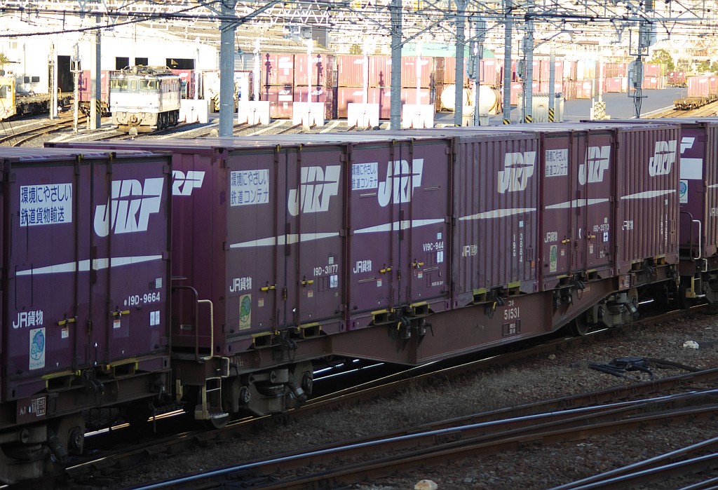 f0203926_0223229.jpg