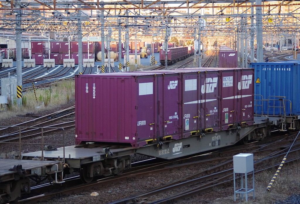 f0203926_01789.jpg