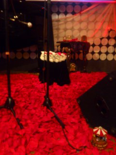 e0029132_0103221.jpg