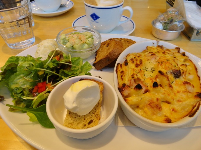 f0238932_205291.jpg